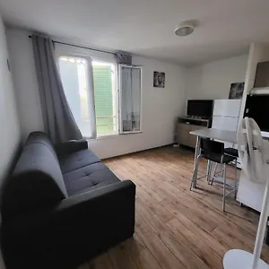  Appartement Studio Refait à Neuf